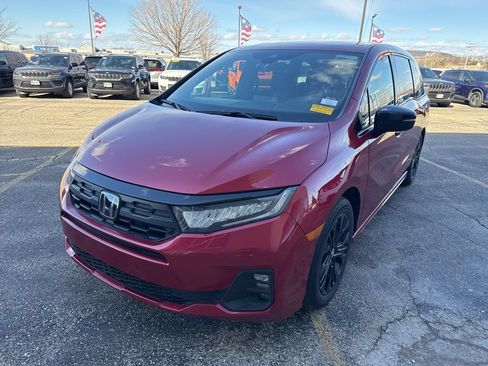 Used 2025 Honda Odyssey Sport-L image 8