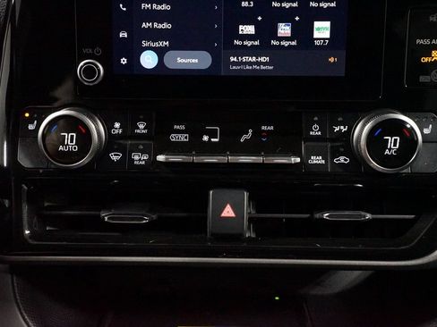 Certified 2025 Toyota Highlander XLE AWD/4WD image 20