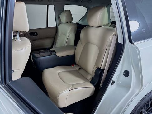 Used 2020 Nissan Armada Platinum w/ Captain's Chairs Package RWD image 23