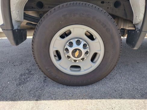 Used 2020 Chevrolet Silverado 2500 W/T w/ WT Fleet Convenience Package AWD/4WD image 26
