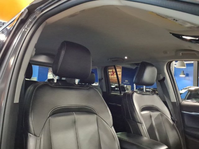 Used 2023 Jeep Grand Cherokee Limited AWD/4WD image 22