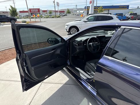 Used 2021 Toyota Camry XSE w/ Navigation Package AWD/4WD image 10