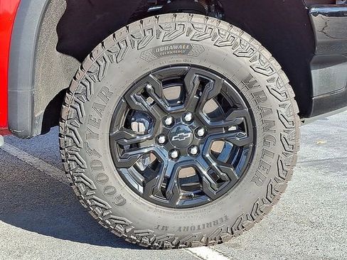 Certified 2024 Chevrolet Silverado 1500 ZR2 w/ LPO, Dark Essentials Package AWD/4WD image 8
