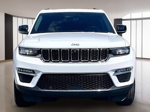 Used 2022 Jeep Grand Cherokee Limited 4xe w/ Luxury Tech Group II AWD/4WD image 2