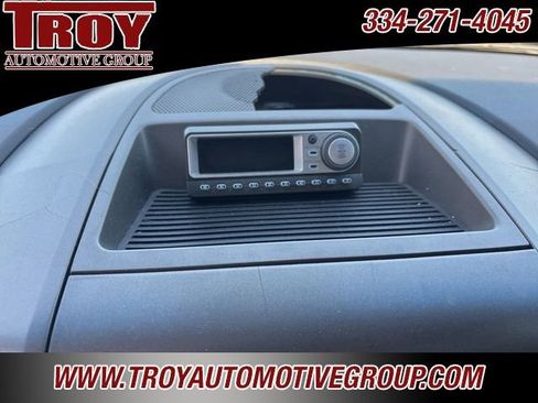 Used 2004 Nissan Titan LE w/ (Tow) Big Tow Pkg image 32