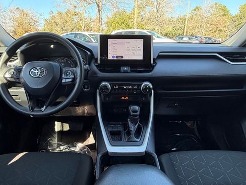 Used 2023 Toyota RAV4 XLE image 13
