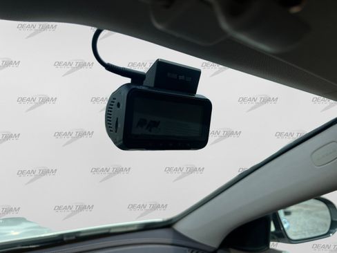 Used 2018 Mercedes-Benz E 300 4MATIC image 18
