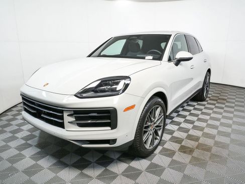New 2026 Porsche Cayenne AWD/4WD image 1