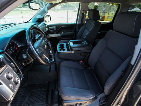 Used 2018 Chevrolet Silverado 1500 LT w/ All Star Edition image 34