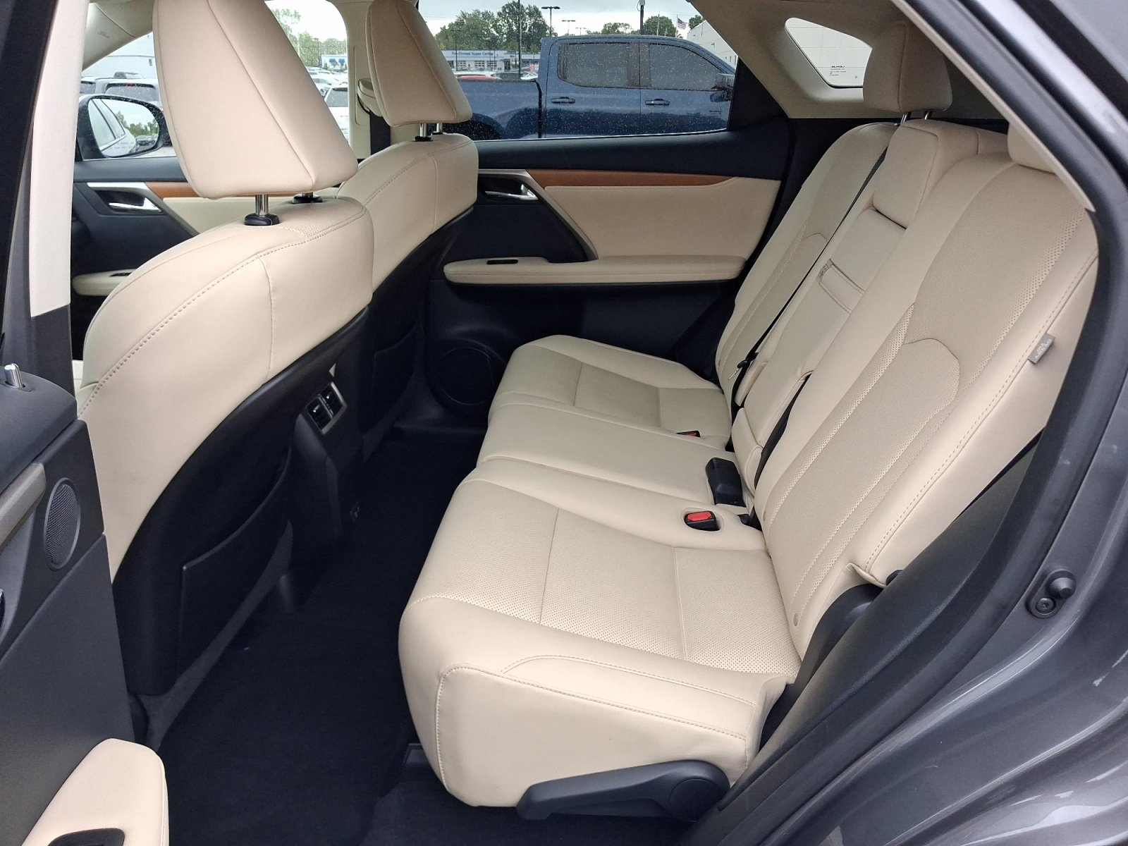 Used 2022 Lexus RX 350 AWD w/ Premium Package image 18