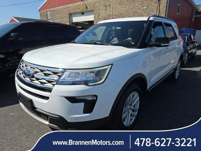 Certified 2018 Ford Explorer XLT w/ Equipment Group 202A