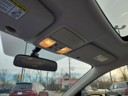 Used 2012 Honda CR-V EX-L image 30