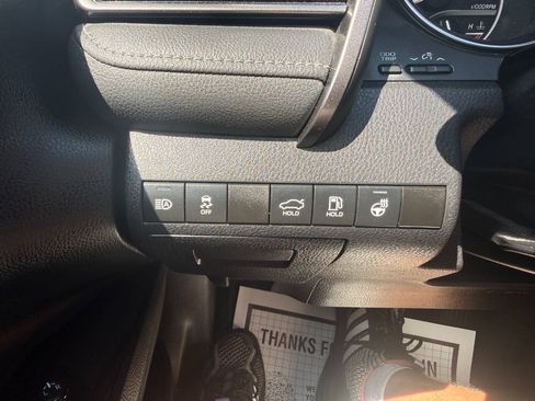 Used 2020 Toyota Camry SE w/ Audio Package AWD/4WD image 48
