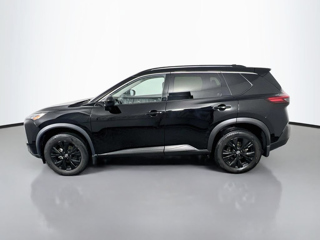 Used 2023 Nissan Rogue SV w/ SV Premium B Package AWD/4WD image 4