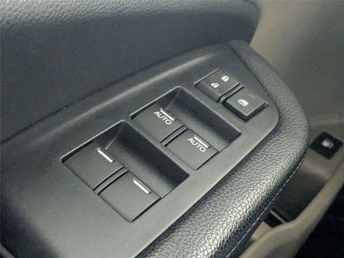 Used 2019 Honda Ridgeline RTL-T image 15