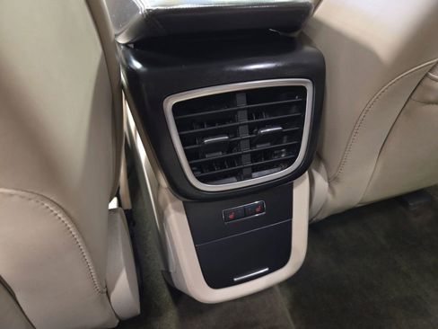 Used 2017 Lincoln MKX Reserve w/ Driver Assistance Package image 46