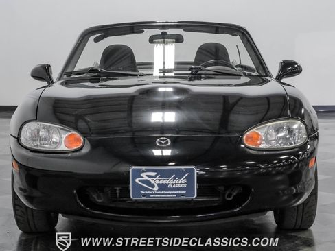Used 1999 MAZDA MX-5 Miata image 17