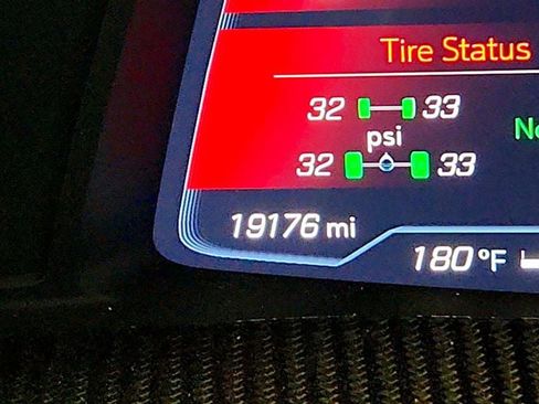 Used 2020 Chevrolet Corvette Stingray Preferred Cpe w/ 2LT Preferred Equipment Group RWD image 16