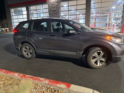 Used 2018 Honda CR-V LX image 2