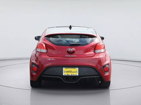 Used 2015 Hyundai Veloster Turbo w/ Option Group 04 FWD image 7