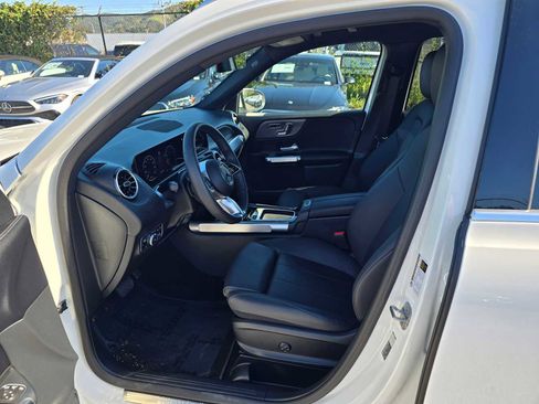 Used 2026 Mercedes-Benz GLB 250 image 23