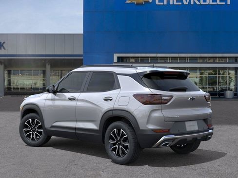 New 2026 Chevrolet TrailBlazer ACTIV w/ Driver Confidence Package FWD image 3