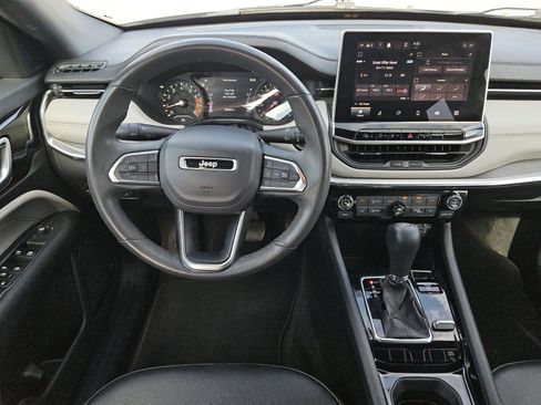 Used 2024 Jeep Compass Limited AWD/4WD image 11