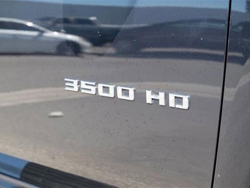 Used 2024 Chevrolet Silverado 3500 LT image 12