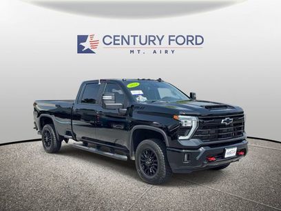 Used 2024 Chevrolet Silverado 3500 LT w/ Midnight Edition