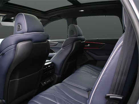 Certified 2026 Acura MDX Type S AWD/4WD image 15