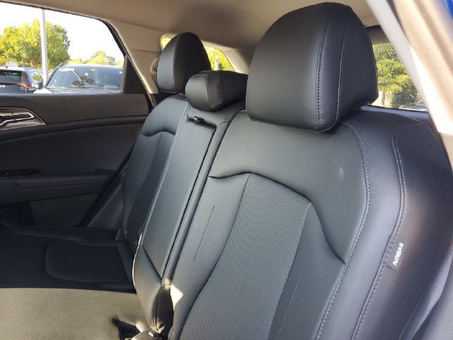 Used 2025 Kia Sportage EX FWD image 19