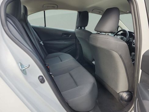 Used 2023 Toyota Corolla LE image 23