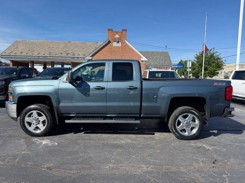 Used 2015 Chevrolet Silverado 2500 LT w/ Z71 Package, Off-Road AWD/4WD image 4