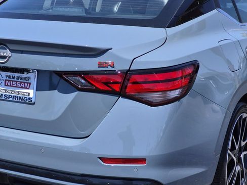 Used 2024 Nissan Sentra SR w/ SR Premium Package FWD image 11