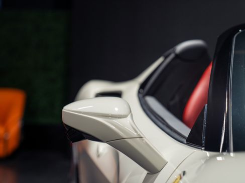 Used 2023 Ferrari F8 Tributo RWD image 26