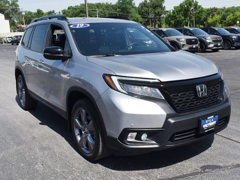 Used 2019 Honda Passport Touring image 13
