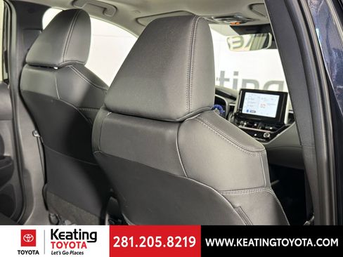 Certified 2025 Toyota Corolla Cross XLE image 20