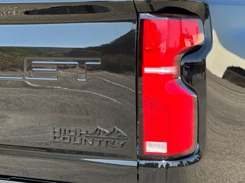 New 2025 Chevrolet Silverado 3500 High Country w/ High Country Premium Package image 26