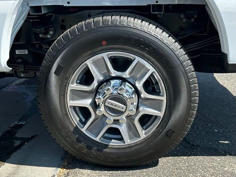 New 2026 Ford F350 Lariat RWD image 11