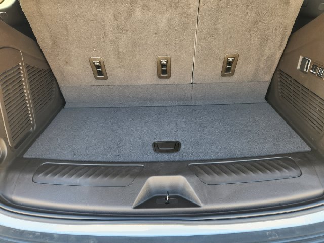 Used 2021 Chevrolet Tahoe LT w/ LT Signature Package RWD image 34