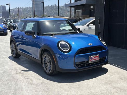 New 2026 MINI Cooper 2-Door Hardtop FWD image 2