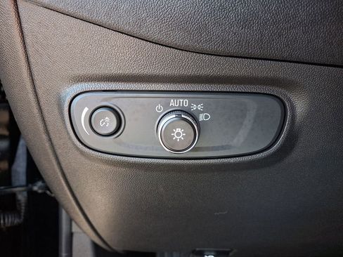 Certified 2023 Chevrolet Equinox LS w/ LS Convenience Package image 26