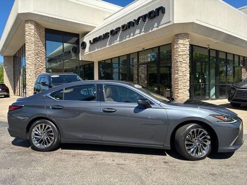 Certified 2024 Lexus ES 350 w/ Technology Package FWD image 2