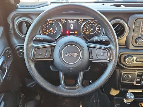 Used 2021 Jeep Wrangler Unlimited Sport image 21