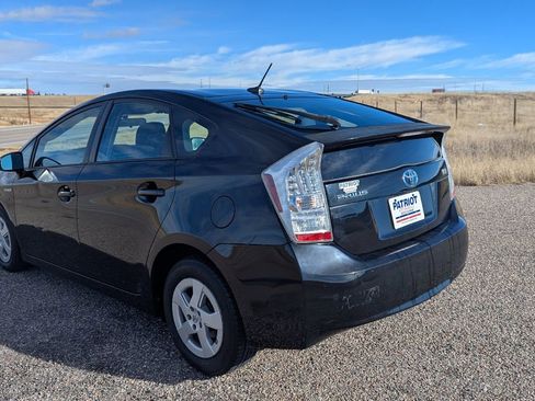 Used 2010 Toyota Prius Two image 3
