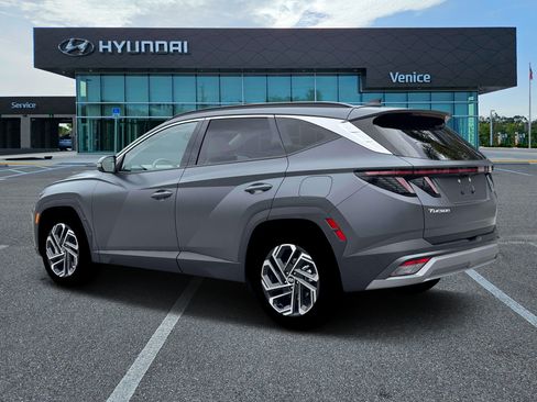 New 2026 Hyundai Tucson Limited FWD image 4