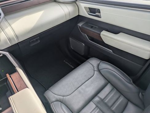 Used 2024 Toyota Sequoia Capstone image 18