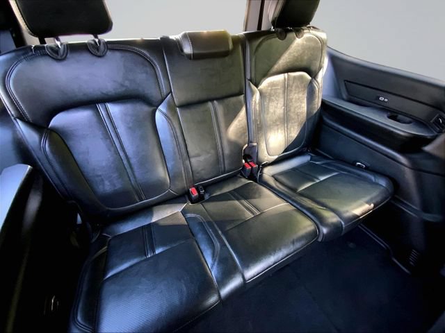 Used 2024 Jeep Wagoneer Series II AWD/4WD image 33