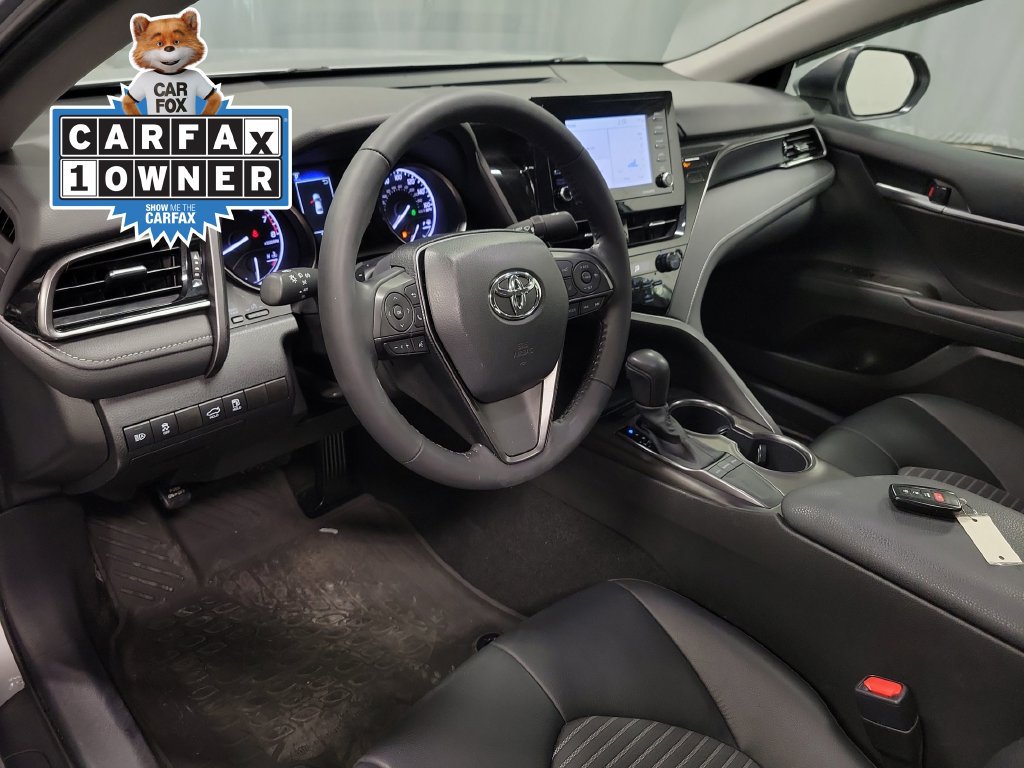 Used 2024 Toyota Camry SE w/ Convenience Package FWD image 17