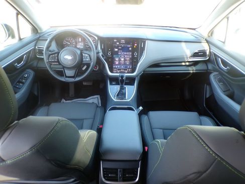 Used 2025 Subaru Outback Onyx Edition AWD/4WD image 12